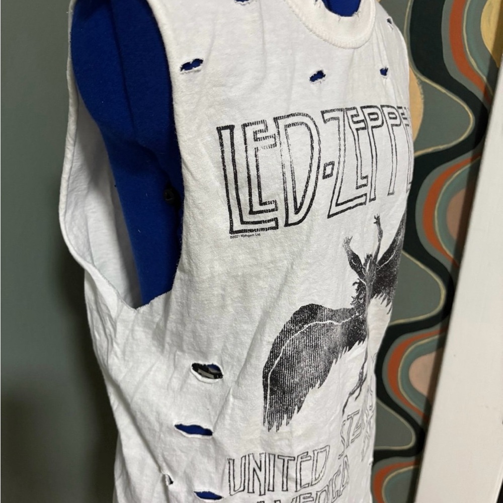 Led Zeppelin Cut-Off Tee - Picture 3 of 5